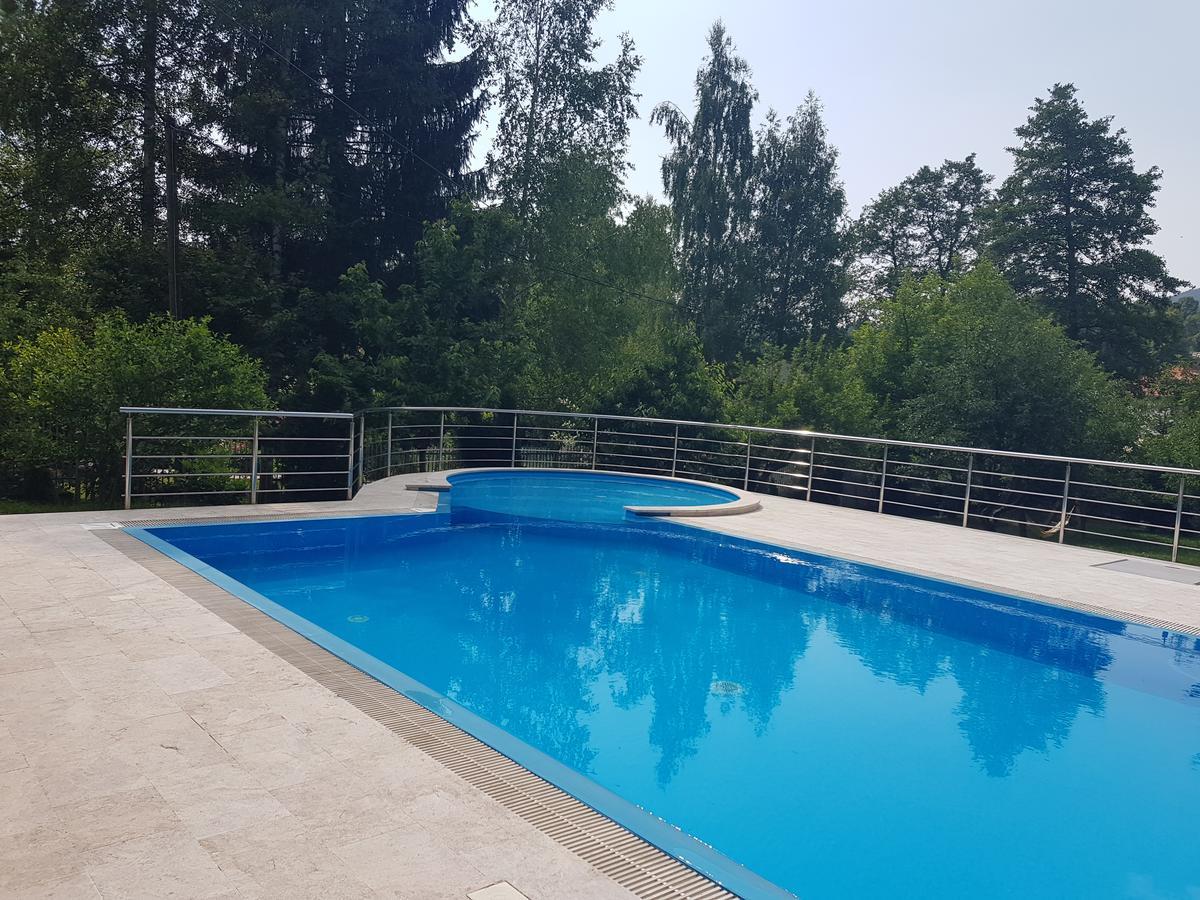 Vila Faletici Villa *